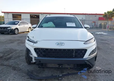 2022 Hyundai Kona Limited из США, поврежденный, VIN KM8K53A39NU818357